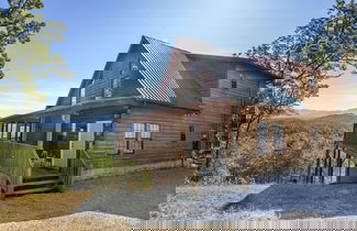 Foto 1 - Dunder Mountain Views Cabin Retreat 3 Bedroom Cabin by RedAwning