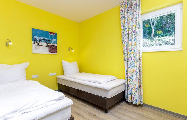 Beautiful Holiday Home in Waxweiler With Pool - Foto 1