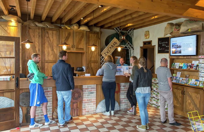 Comfortable Chalet Located in the Polder, Near Alkmaar - Foto 2