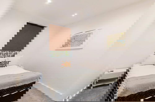 Foto 6 - Charming Kensington Apartment