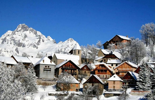 Chalet in Les Deux Alpes With Heated Pool - Foto 35