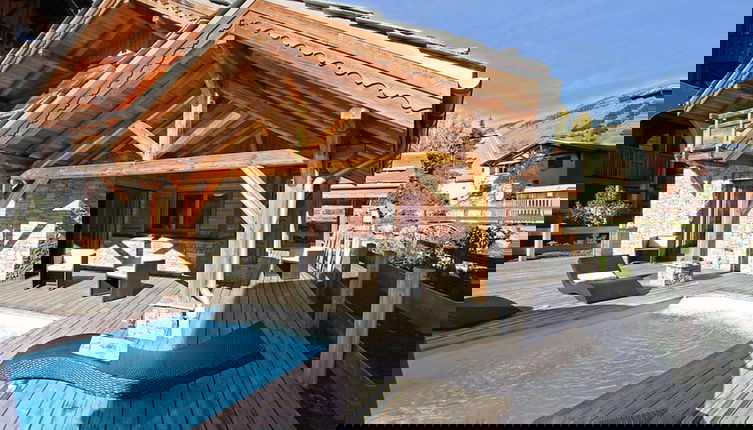 Foto 1 - Chalet in Les Deux Alpes With Heated Pool