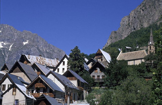 Chalet in Les Deux Alpes With Heated Pool - Foto 22