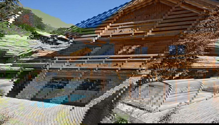 Foto 1 - Beautiful Chalet With Sauna and Private Pool