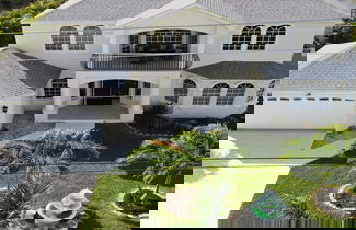 Foto 1 - Golden Globe - Luxury on the Canal With Pool spa