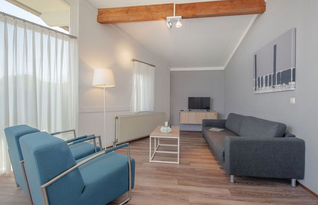 Bungalow by North Sea Beach With Private Garden - Foto 4
