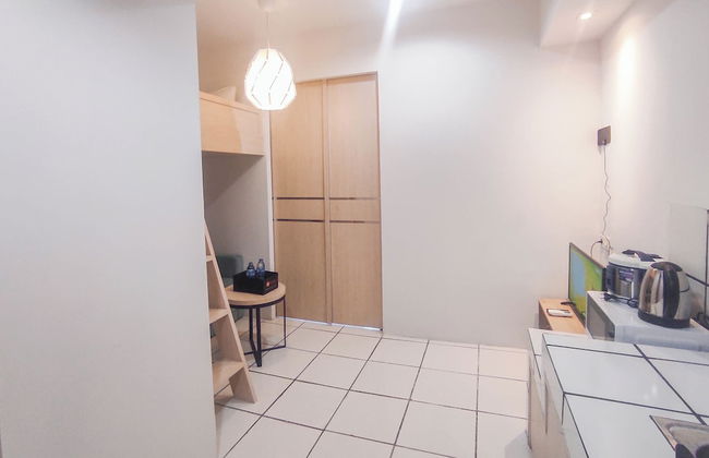Minimalist And Comfortable Stay 1Br (No Kitchen) At The City Square Apartment - Foto 10