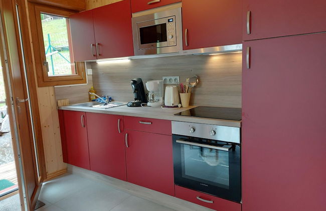 Chalet in Lovely, Rich Forest Setting With a Beautiful View - Foto 27