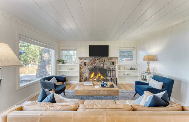 West Shore Lake House by Avantstay Ski Cabin w/ Backyard Sledding Hill! - Foto 9