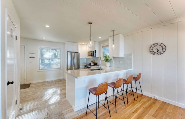 West Shore Lake House by Avantstay Ski Cabin w/ Backyard Sledding Hill! - Foto 16