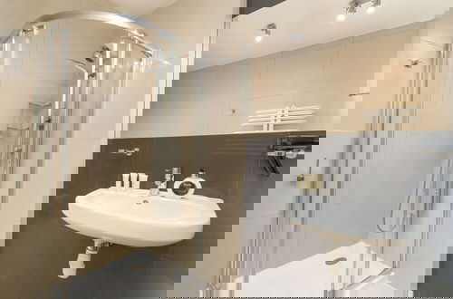Photo 13 - Apartment With Sauna and Pool by Renters