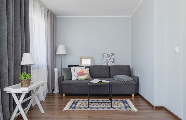 5th Floor Studio in Katowice by Renters - Foto 1