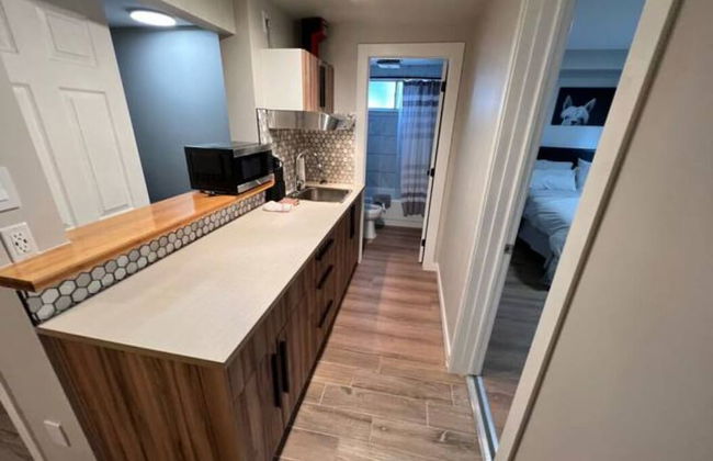 Cozy 1 Bedroom Rental With Den Free Parking Close to University - Foto 8