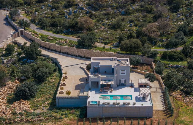 Villa Atyfia - With Private Pool - Foto 41