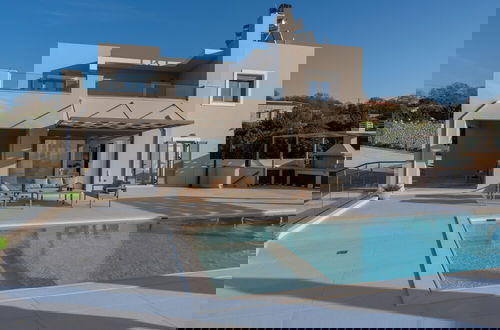 Foto 5 - Villa Atyfia - With Private Pool
