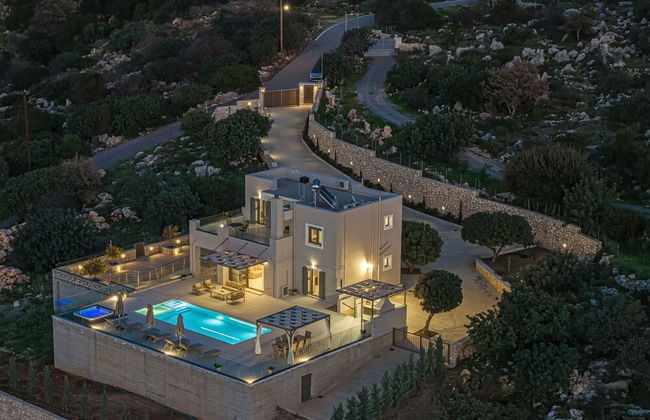 Villa Atyfia - With Private Pool - Foto 39