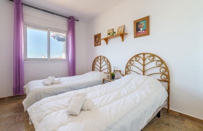 Puerta Del Mar Penthouse Beachfront - Photo 4