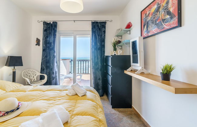 Puerta Del Mar Penthouse Beachfront - Photo 2