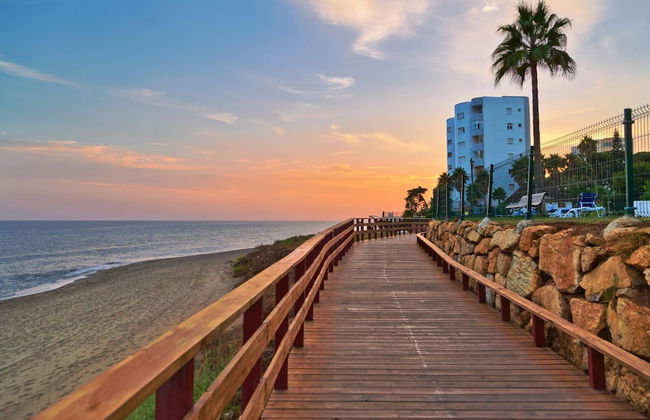 Puerta Del Mar Penthouse Beachfront - Photo 26