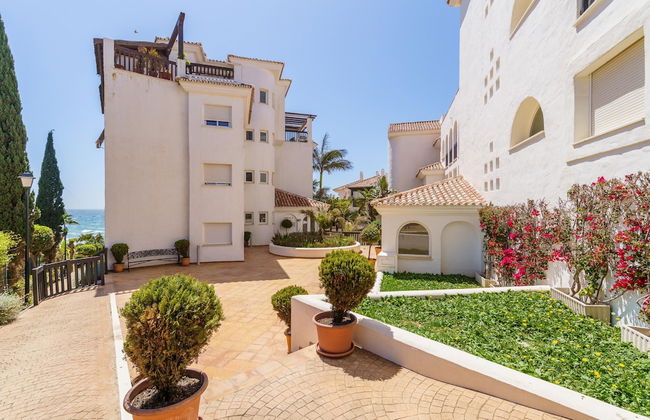 Puerta Del Mar Penthouse Beachfront - Photo 20
