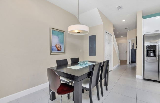 3 Bed Town Home With Splash Pool! 3 Bedroom Townhouse by RedAwning - Foto 14