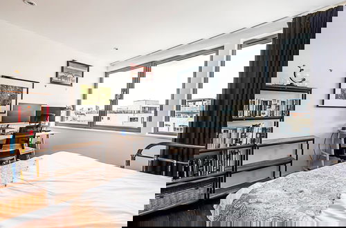 Photo 6 - Modern Haven With Terrace View & Urban Charm
