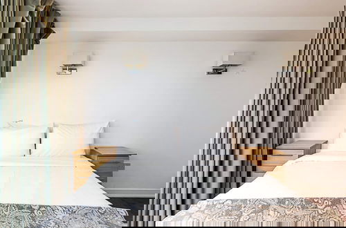 Photo 4 - Modern Haven With Terrace View & Urban Charm
