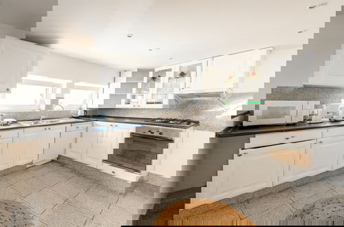 Foto 20 - Stylish apartment with terrace in center Prague