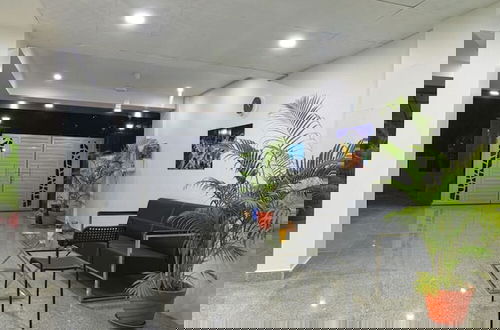 Foto 7 - Studio Serviced Apartment With Gym