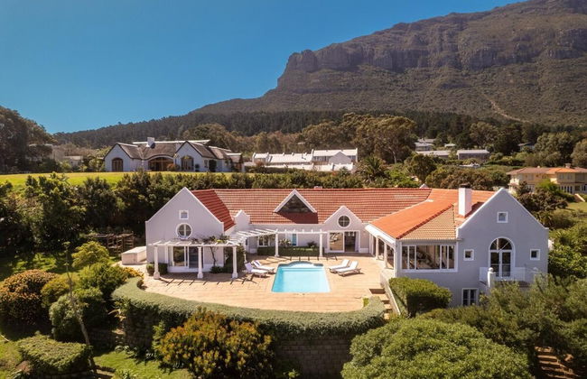 Sublime Five bed Property in Glorious Setting - Foto 37