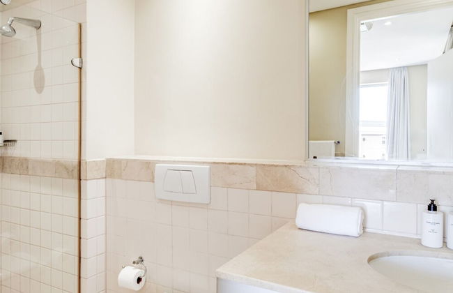 Simplistic Elegance at Altmore 203 - Foto 19