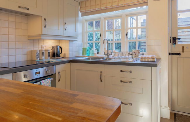 Jasmine Cottage-2BD in Heart of Bourton - Foto 26