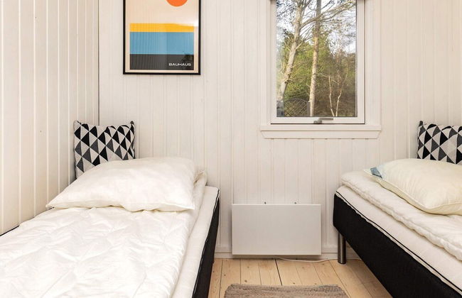 4 Person Holiday Home in Hals - Foto 2