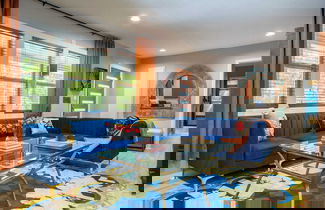 Foto 1 - Lamar Suites by Avantstay 2 Homes w/ Shared Pool