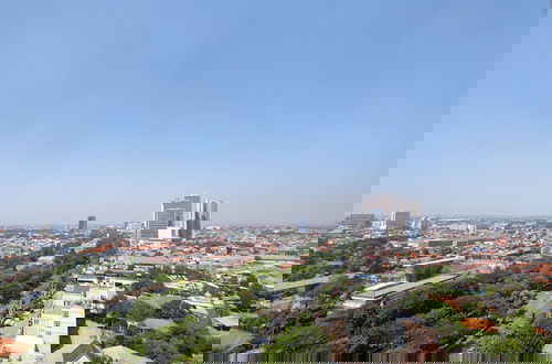 Photo 16 - Compact And Strategic Studio At Tamansari Papilio Apartment