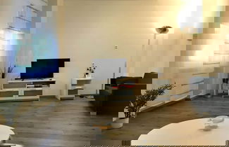 Foto 1 - City Whispers 2 Comfortable Vacation Home