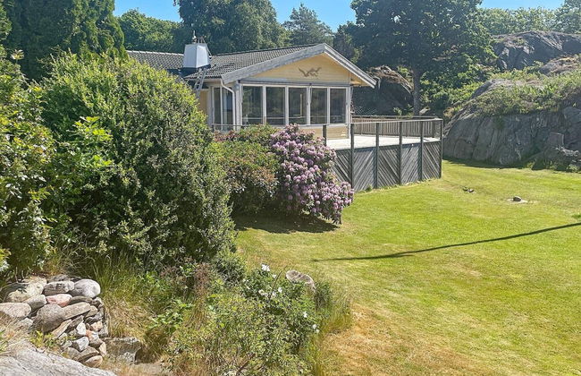 2 Person Holiday Home in Ellos - Foto 14
