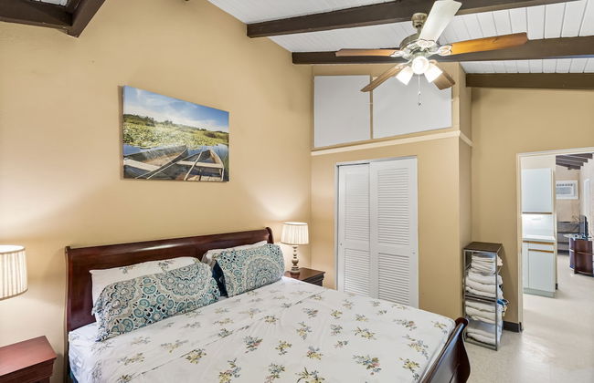 One Blue Caribbean View 1 Bedroom Condo by RedAwning - Photo 4