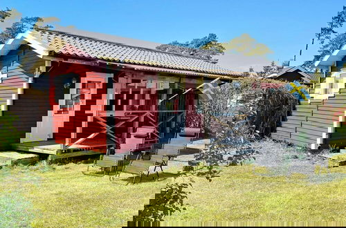 Foto 1 - 4 Person Holiday Home in Kopingsvik