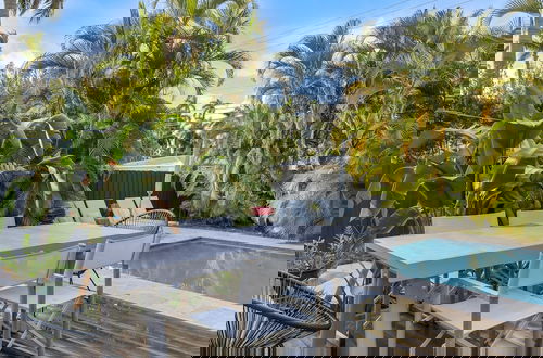 Foto 13 - Poolside Paradise: 4BR w Pool and Mini Playground!