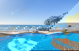 Foto 1 - Puerta del mar 2 Beachfront and Pool