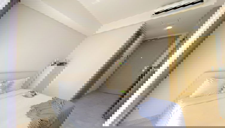 Foto 1 - Good And Modern Look Studio At Gold Coast Apartment