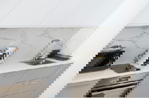Foto 10 - RentPlanet - Apartament Grzybowska