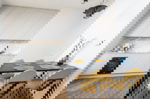 Foto 11 - RentPlanet - Apartament Grzybowska