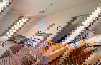 Foto 3 - Holiday Home Adjoining a Chateau