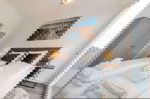 Foto 4 - Attractive Apartment With a View