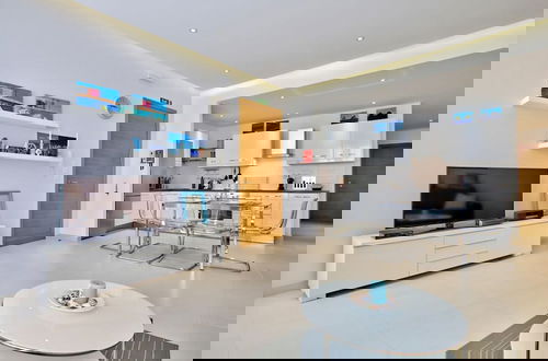 Photo 10 - Stunning Sliema 2 Bed Apt Meters Away From Beach