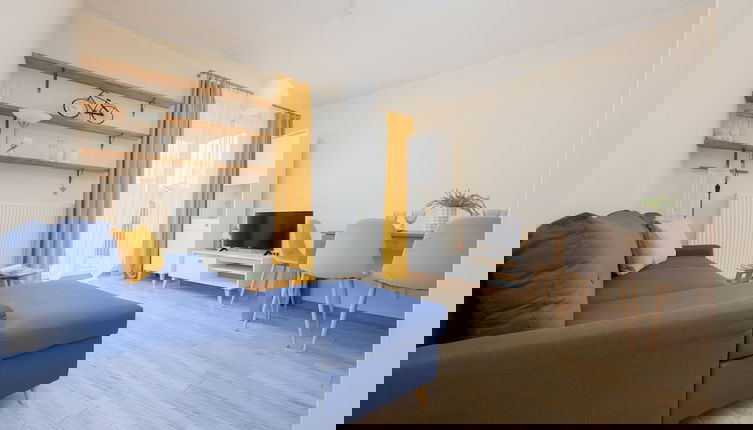 Foto 1 - Warsaw Apartment With Parking by Renters