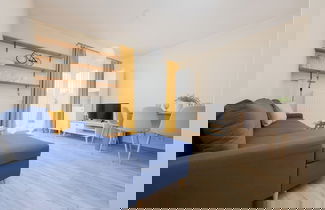 Foto 1 - Warsaw Apartment With Parking by Renters