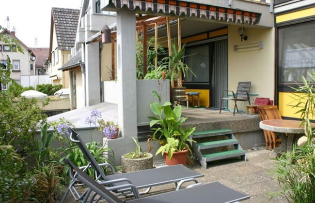 Mott Comfortable Holiday Residence - Photo 1